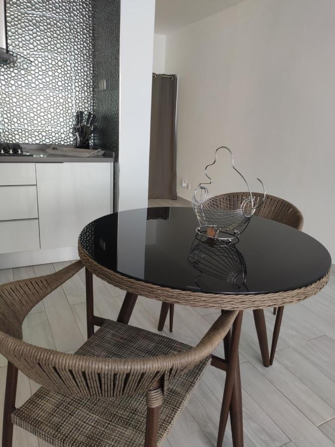 Apartamentos Timas #2 Praia Extérieur photo